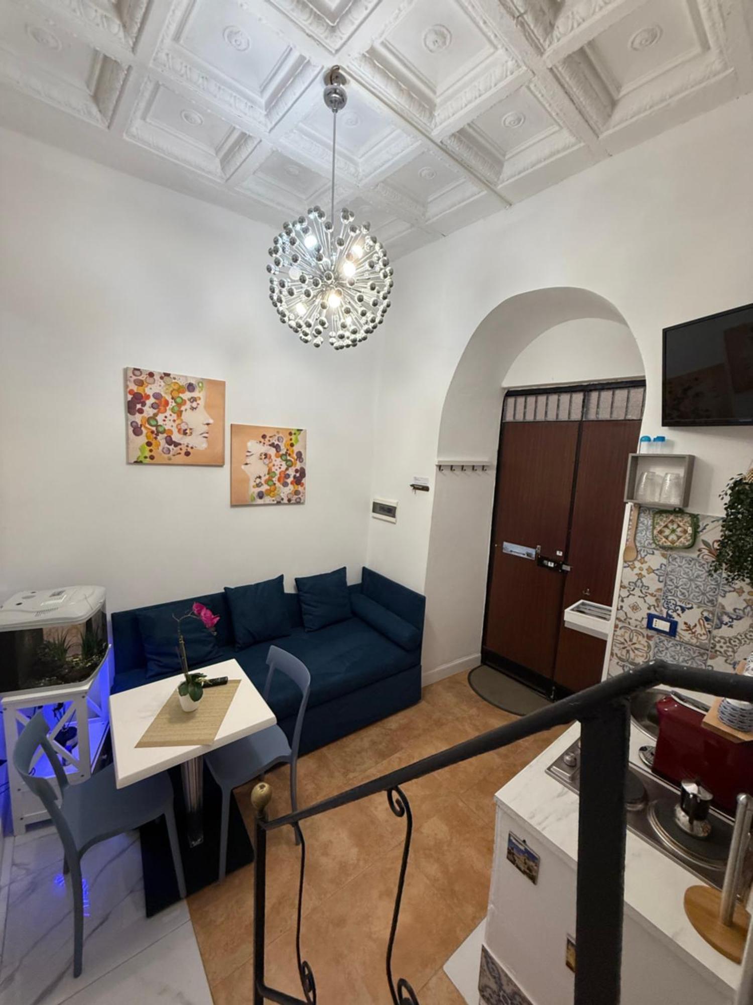 Caminneci Palace & Rooms Palermo Bagian luar foto